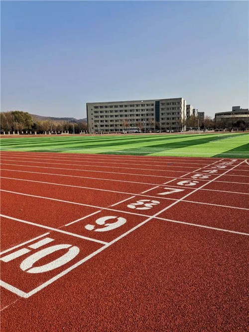 塑膠跑道案例沈陽(yáng)二中